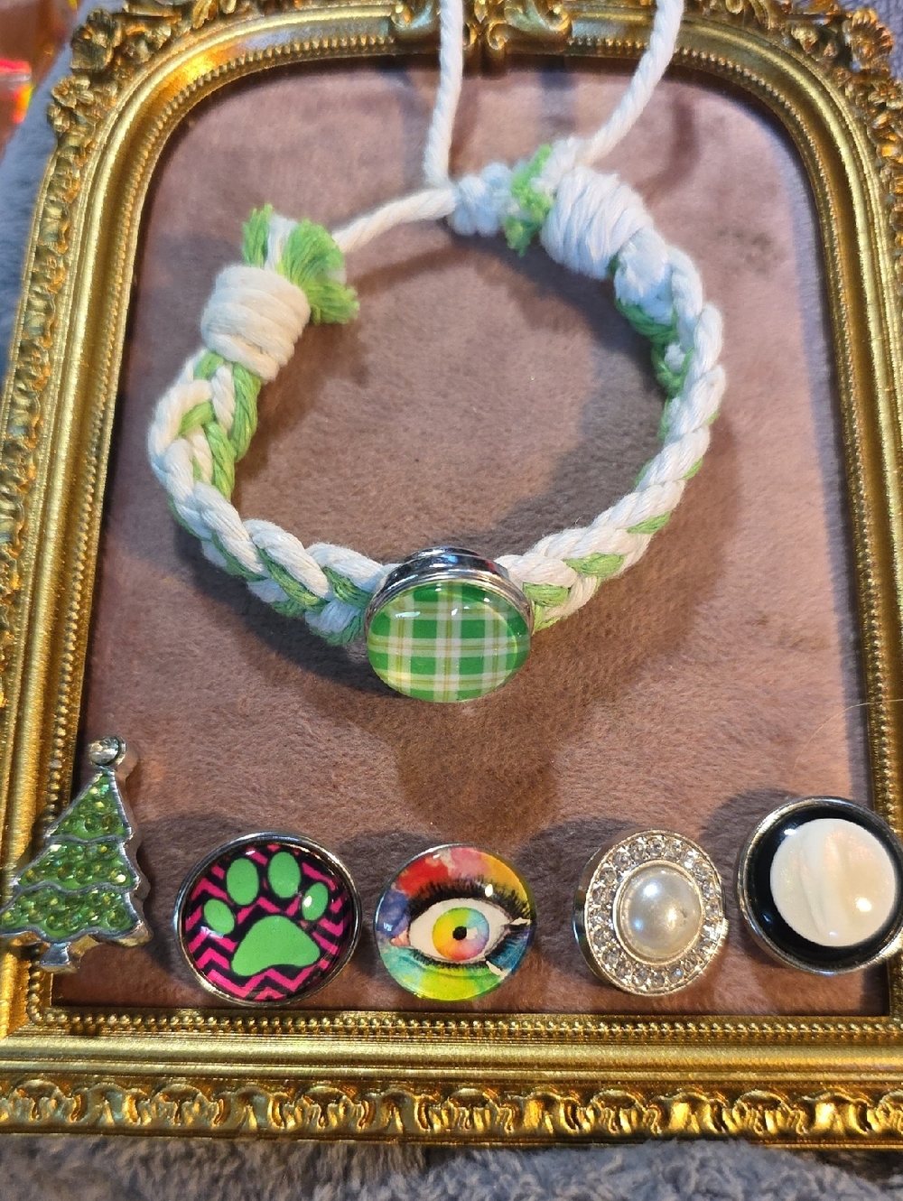 Vintage Green & White Braided Ginger Snaps Bracelet with 6 Interchangeable Snaps